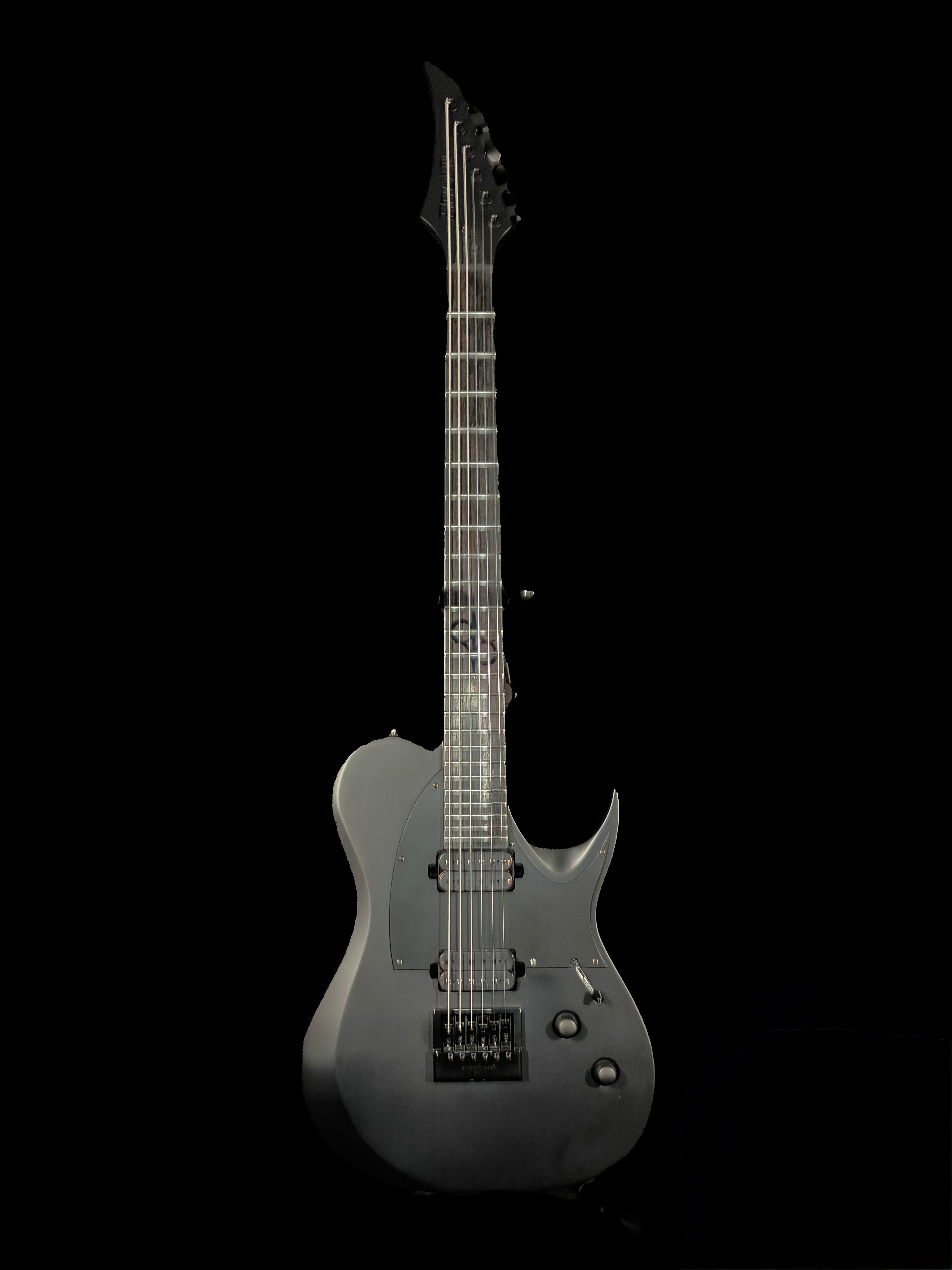 Solar T1.6SVART+ CDS Guitars