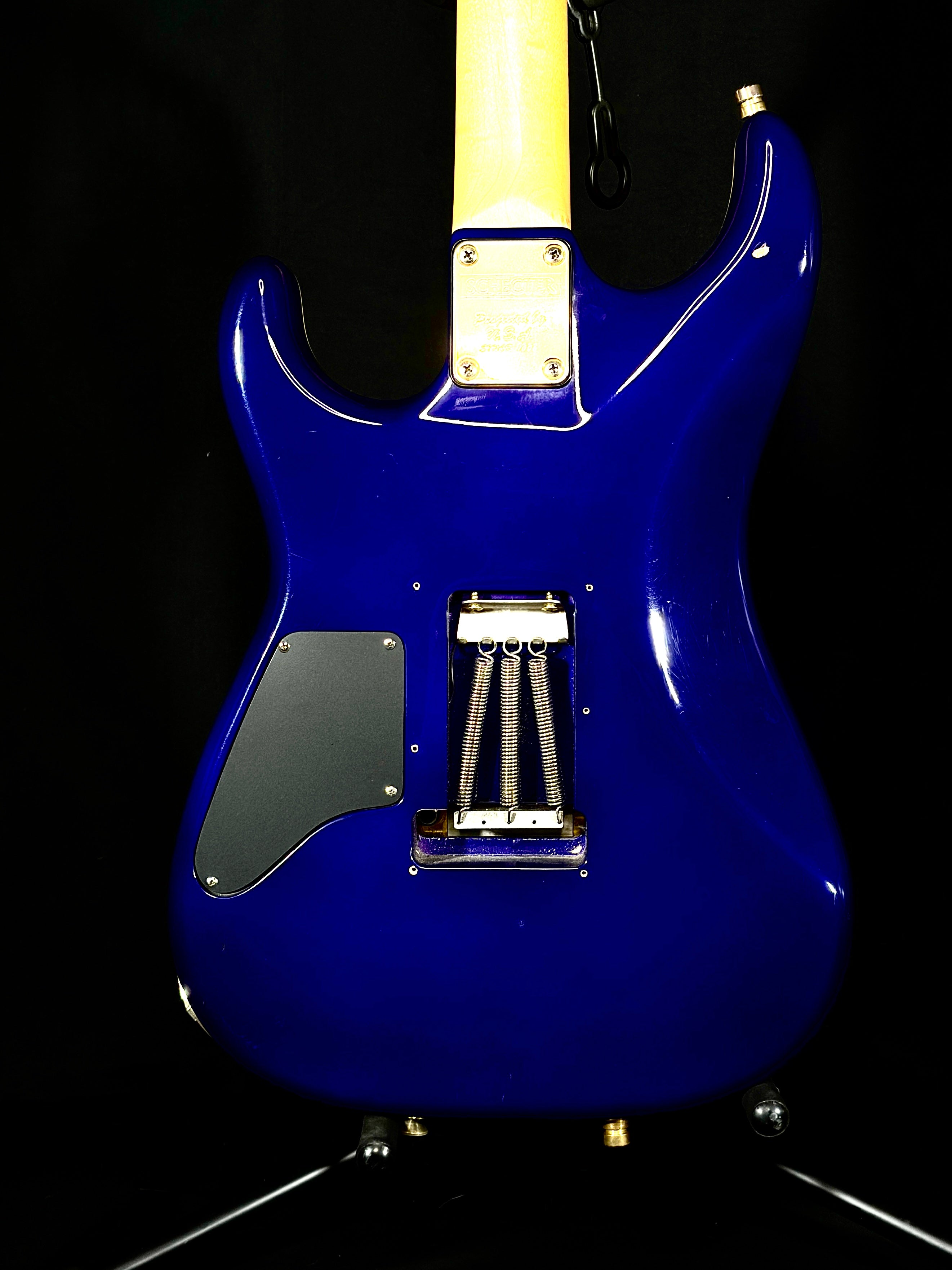 Schecter NV II 22 CDS Guitars