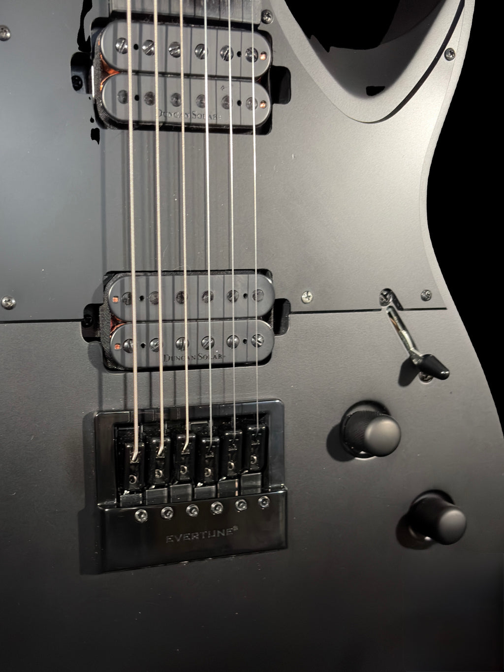 Solar T1.6SVART+ CDS Guitars