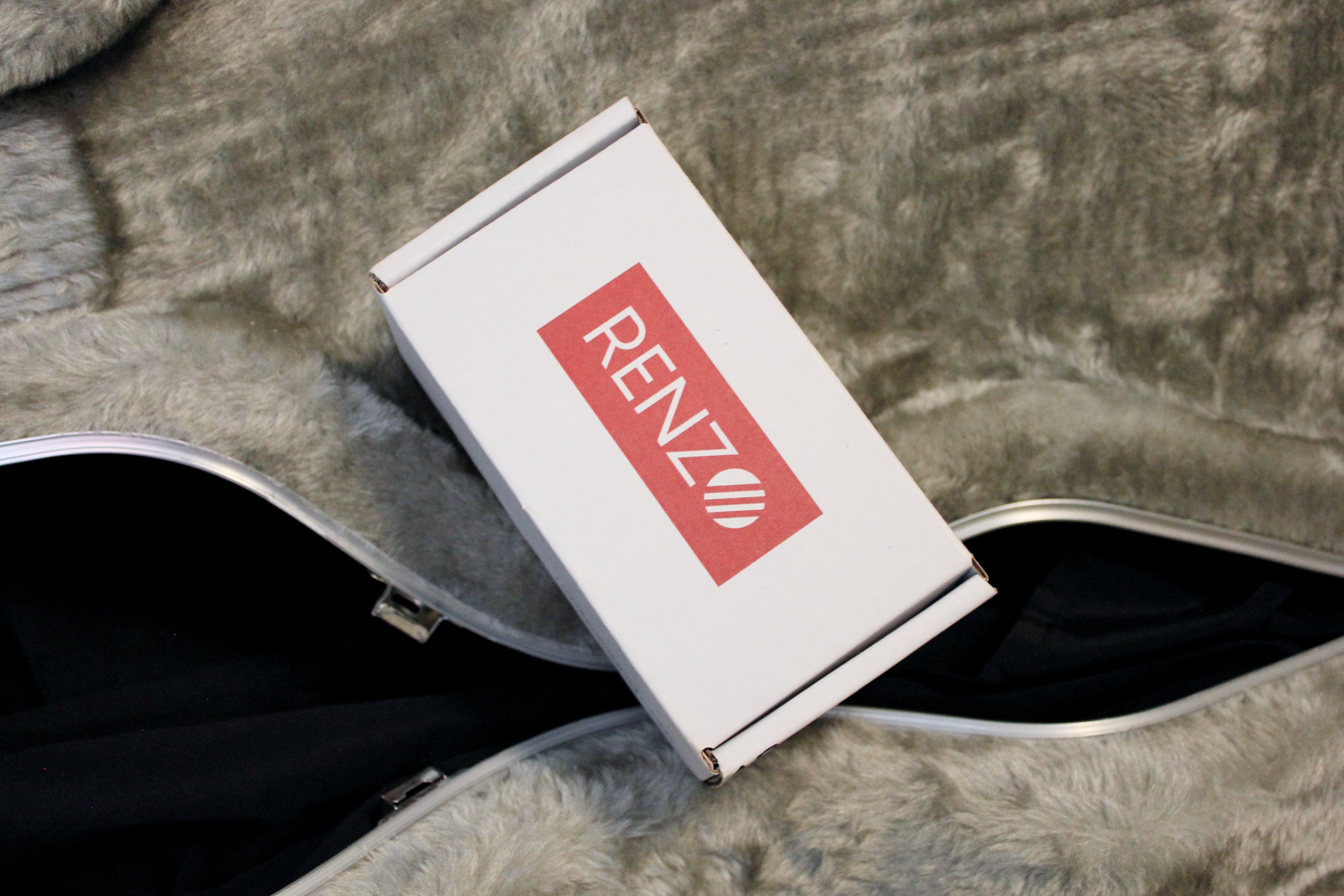 Renzo Autumn Drive
