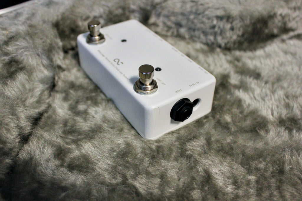 One Control White Loop Minimal Series