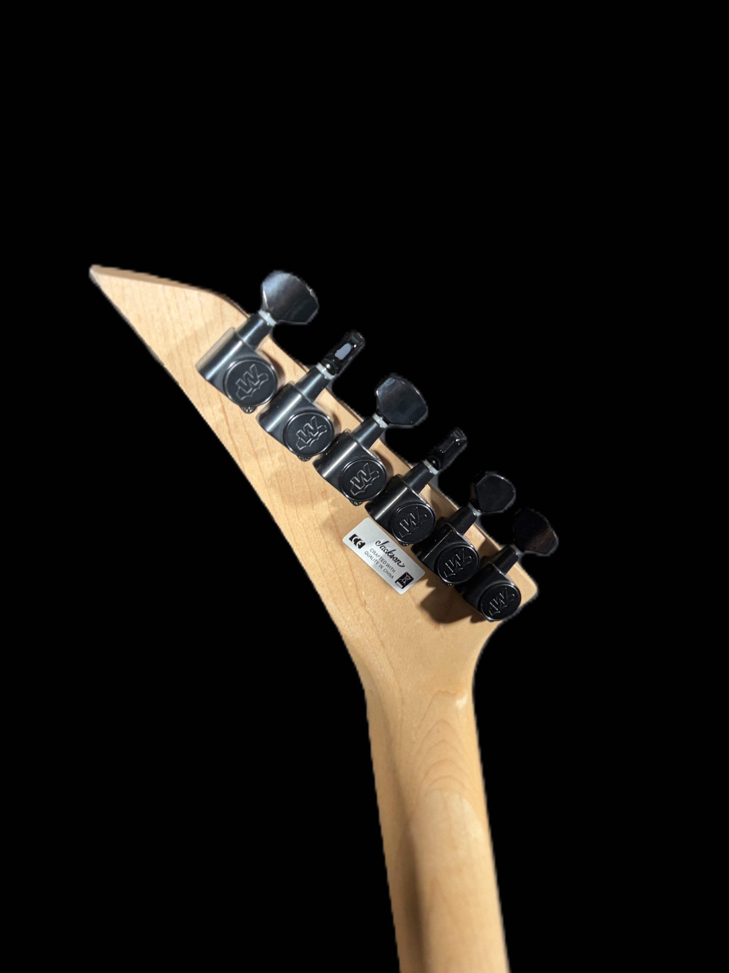 Jackson JS12 Dinky CDS Guitars