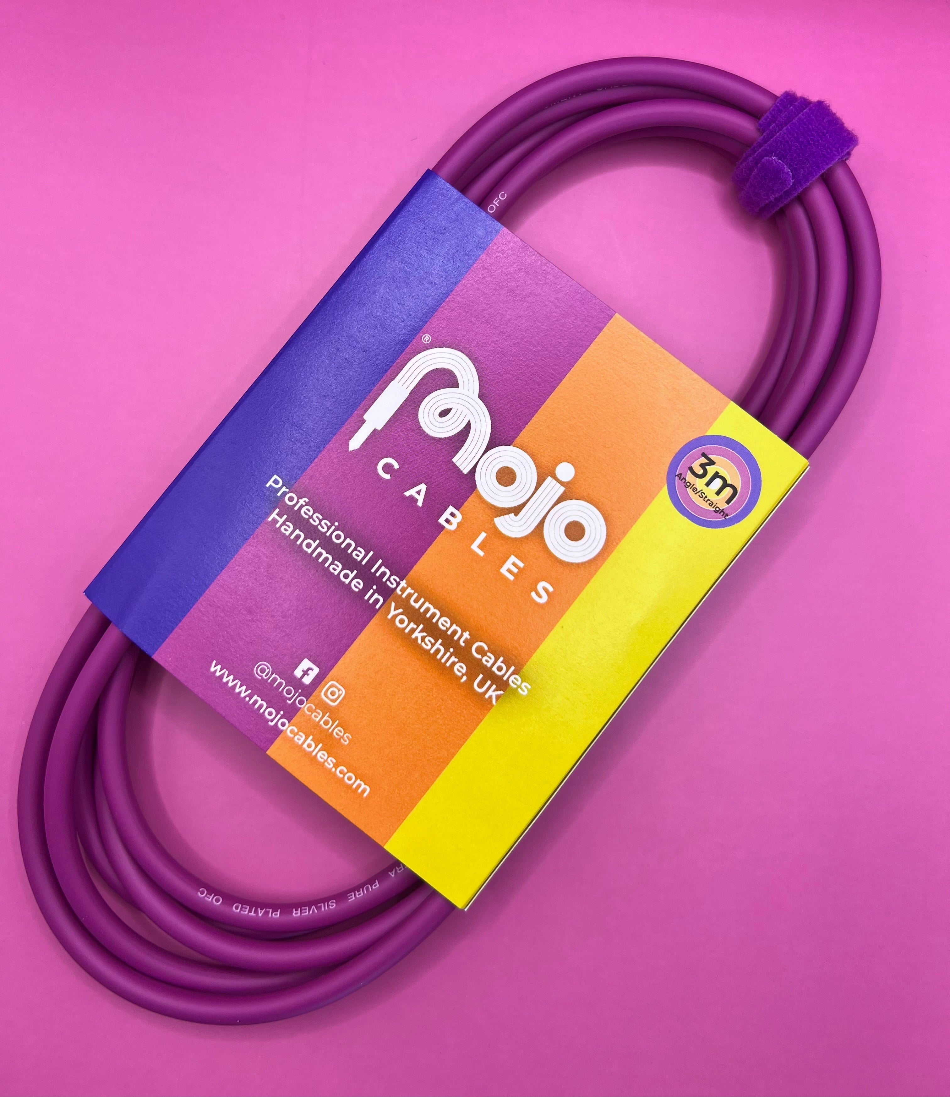 Mojo Cables - 3m Right Angle to Straight Mojo Cables